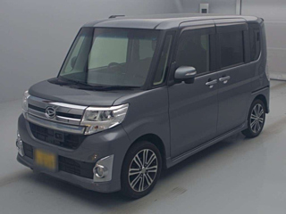 DAIHATSU TANTO 2015