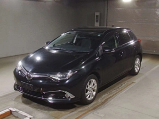 TOYOTA AURIS 2015
