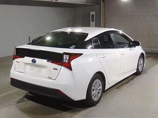 TOYOTA PRIUS 2020