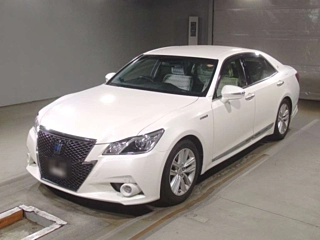 TOYOTA CROWN 2013
