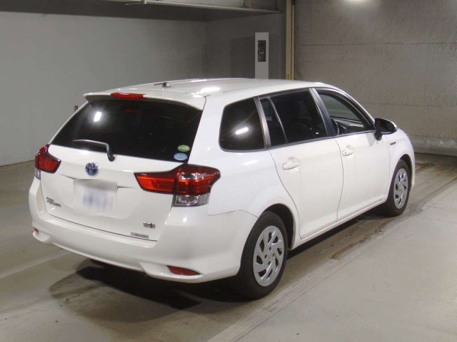 TOYOTA COROLLA FIELDER 2019