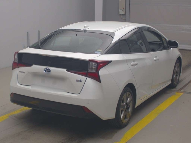 TOYOTA PRIUS 2020