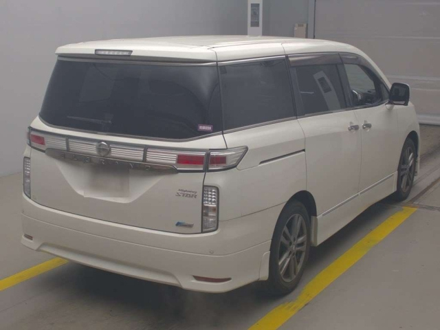 NISSAN ELGRAND 2012