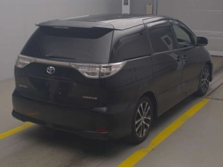 TOYOTA ESTIMA 2014