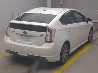TOYOTA PRIUS 2013