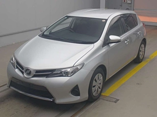 TOYOTA AURIS 2014