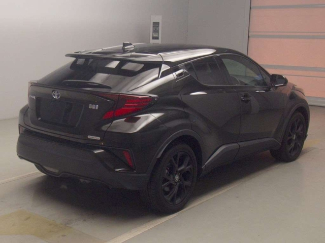 TOYOTA C-HR 2022