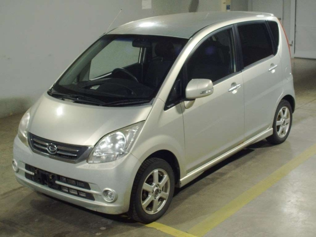 DAIHATSU MOVE 2010