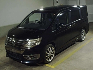 HONDA STEP WAGON 2012