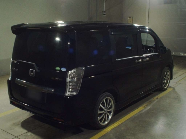 HONDA STEP WAGON 2012