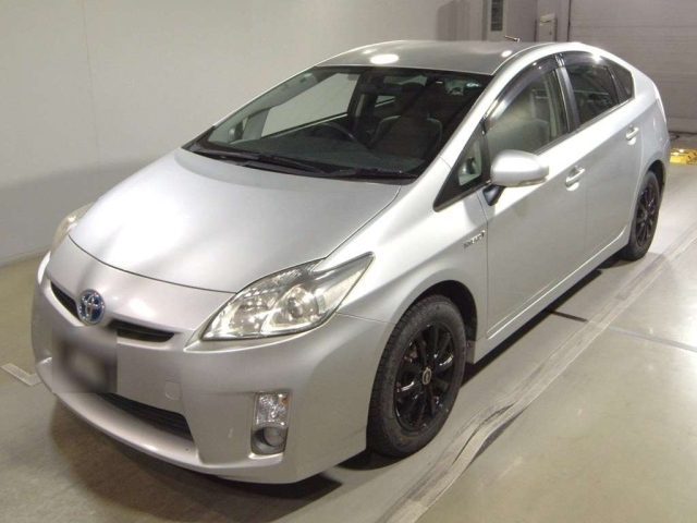 TOYOTA PRIUS 2011