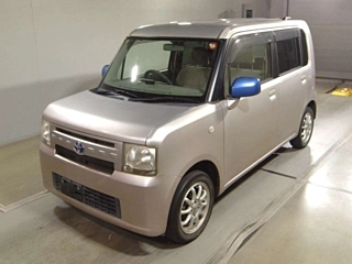TOYOTA PIXIS SPACE 2012