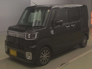 TOYOTA PIXIS MEGA 2022