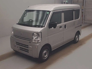 NISSAN CLIPPER VAN 2022