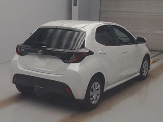 TOYOTA YARIS 2024