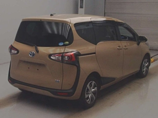 TOYOTA SIENTA 2020