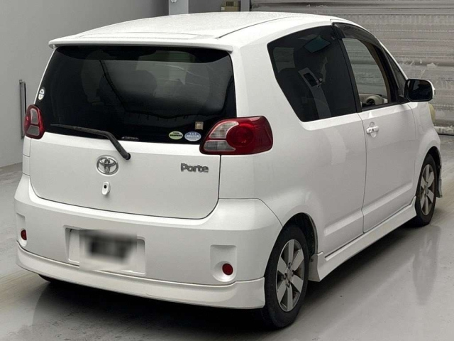 TOYOTA PORTE 2008