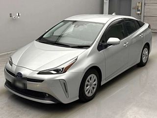TOYOTA PRIUS 2021