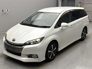 TOYOTA WISH 2015