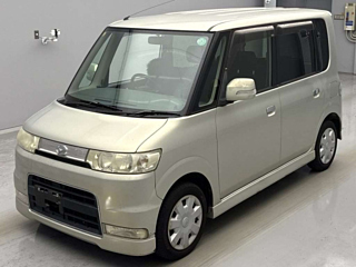 DAIHATSU TANTO 2006