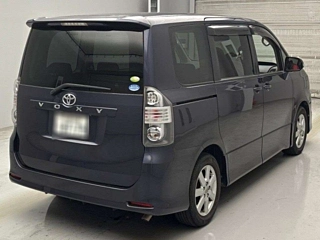 TOYOTA VOXY 2008