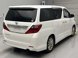 TOYOTA ALPHARD 2009