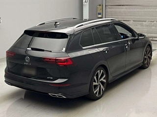 VOLKSWAGEN GOLF VARIANT 2023