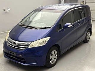 HONDA FREED 2013