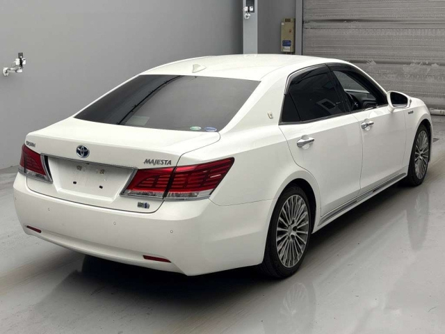 TOYOTA CROWN 2017