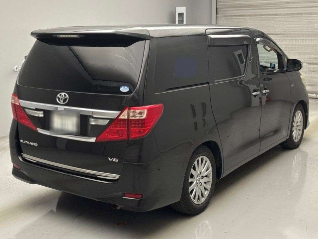 TOYOTA ALPHARD 2012