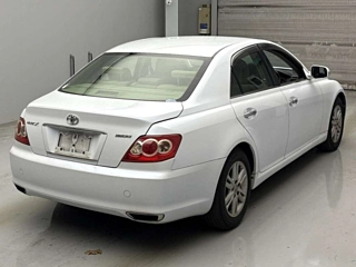 TOYOTA MARK X 2009