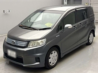 HONDA FREED 2013