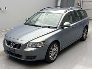 VOLVO V50 2011
