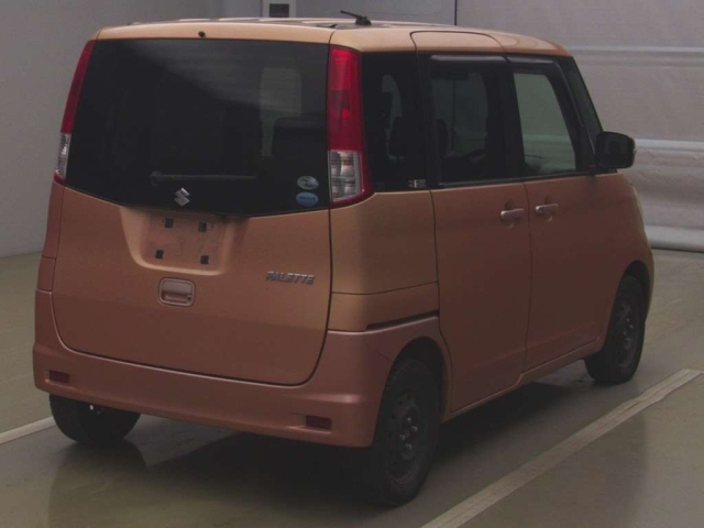 SUZUKI PALETTE 2011