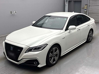 TOYOTA CROWN 2018