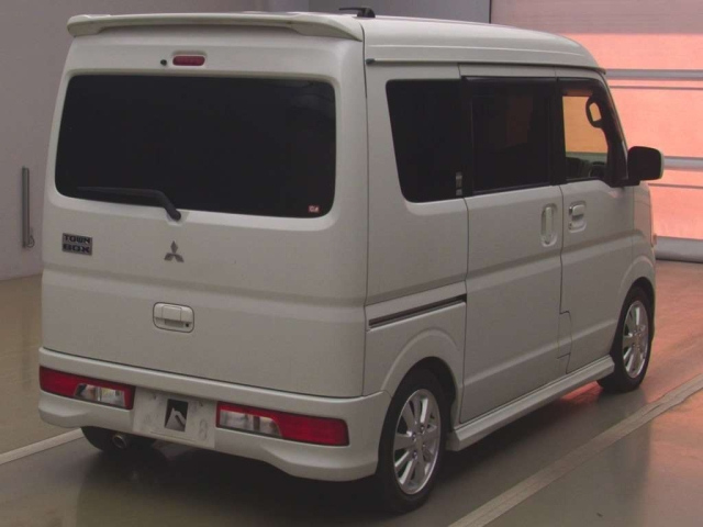 MITSUBISHI TOWNBOX 2015