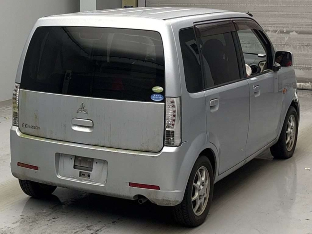 MITSUBISHI EK WAGON 2013