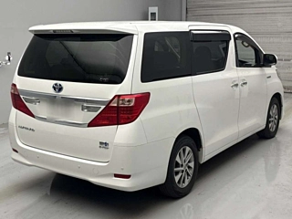 TOYOTA ALPHARD 2013