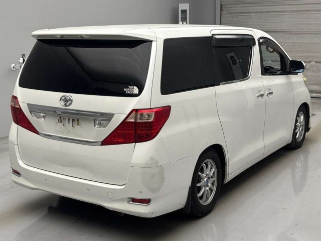 TOYOTA ALPHARD 2008
