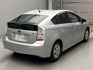 TOYOTA PRIUS 2011