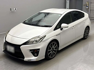 TOYOTA PRIUS 2012