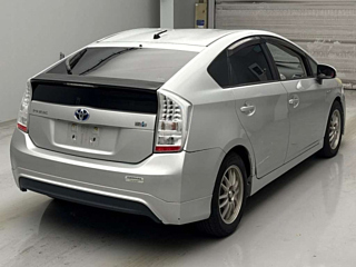TOYOTA PRIUS 2010