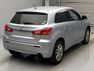MITSUBISHI RVR 2011
