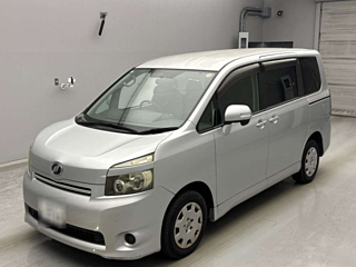 TOYOTA VOXY 2008