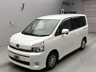 TOYOTA VOXY 2012