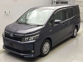 TOYOTA VOXY 2015
