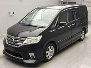 NISSAN SERENA 2013