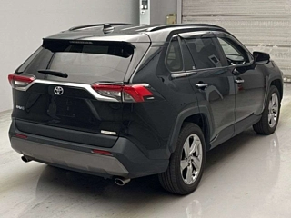 TOYOTA RAV4 2021