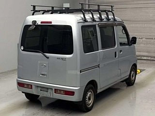 DAIHATSU HIJET VAN 2017