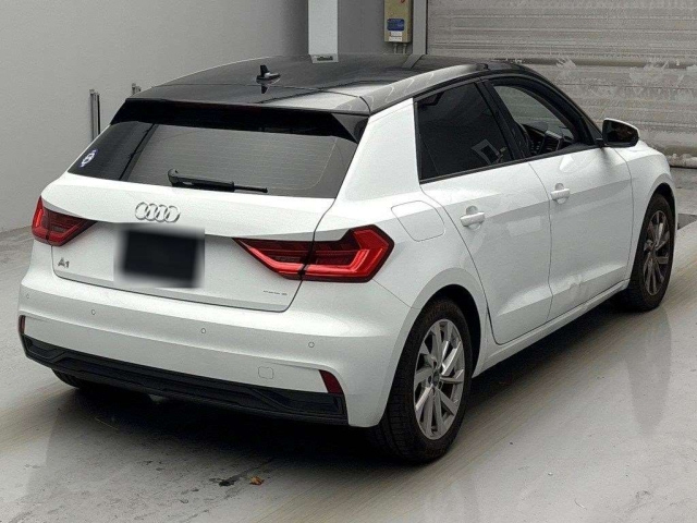 AUDI A1 2023